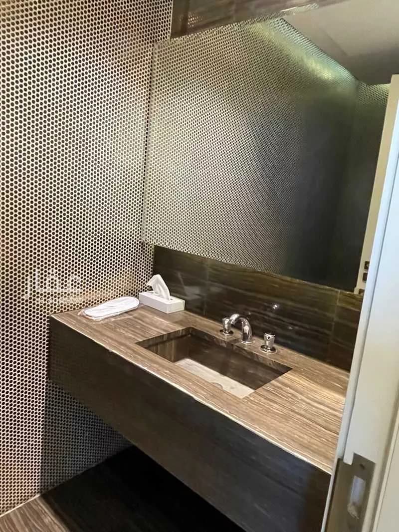 شقة 3 غرف في العليا 3