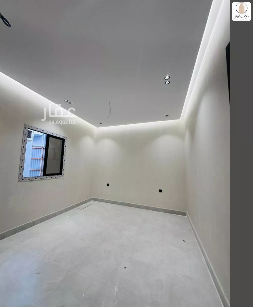 شقة 4 غرف في الروضة 3