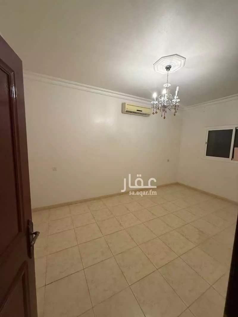 شقة 3 غرف في الورود 7