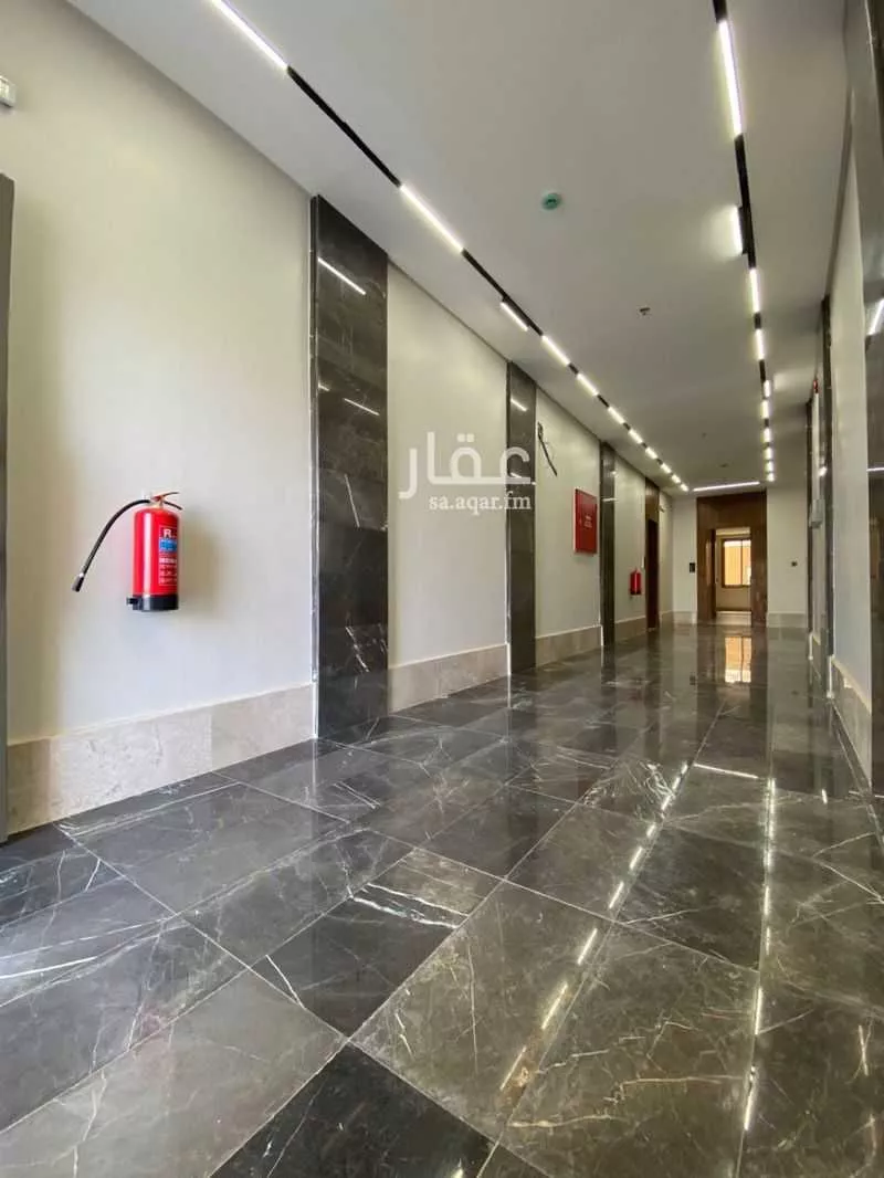 4 bedroom apartment in Al Mahdiyyah 5