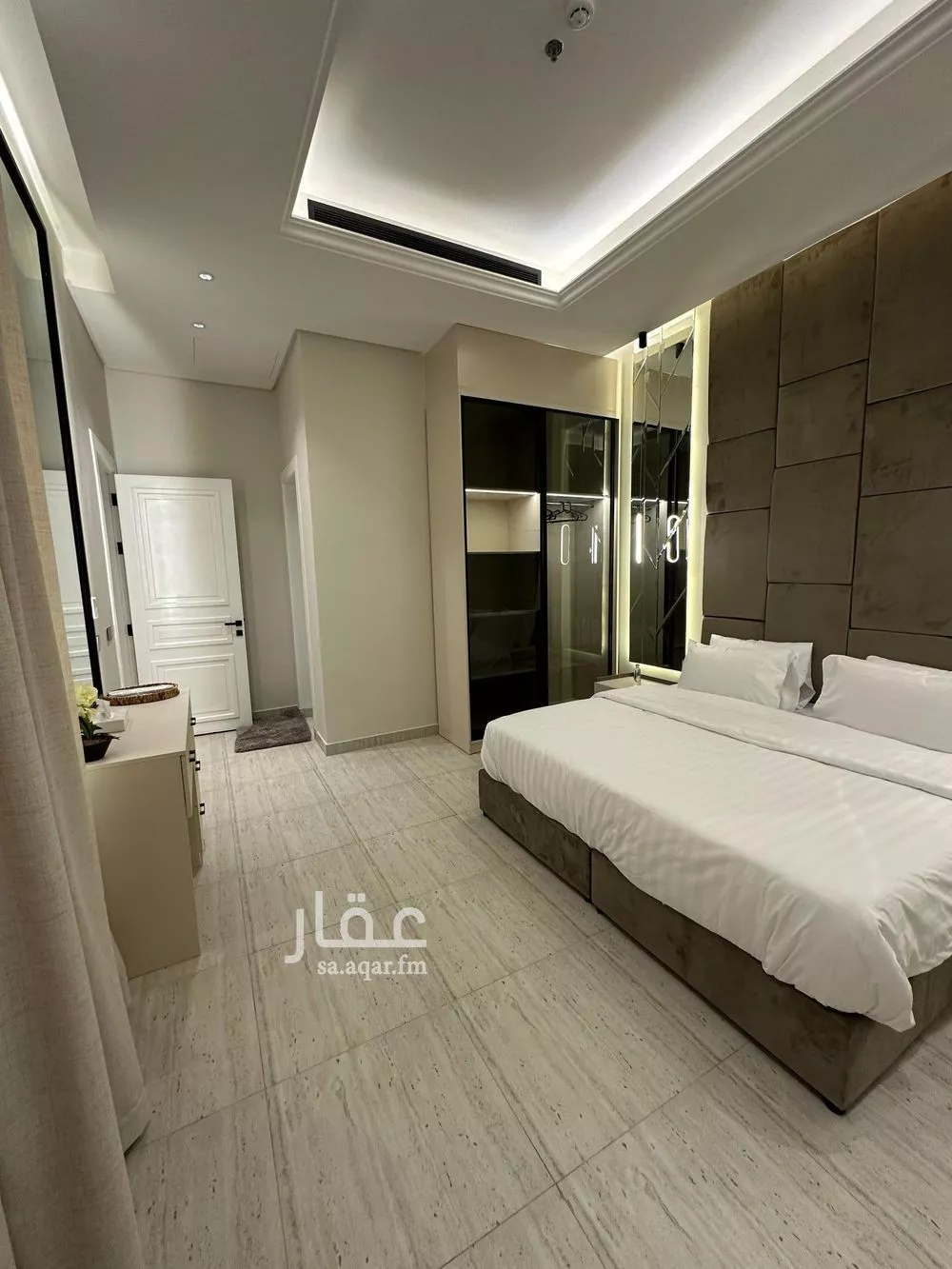 3 bedroom apartment in Al Malqa 6