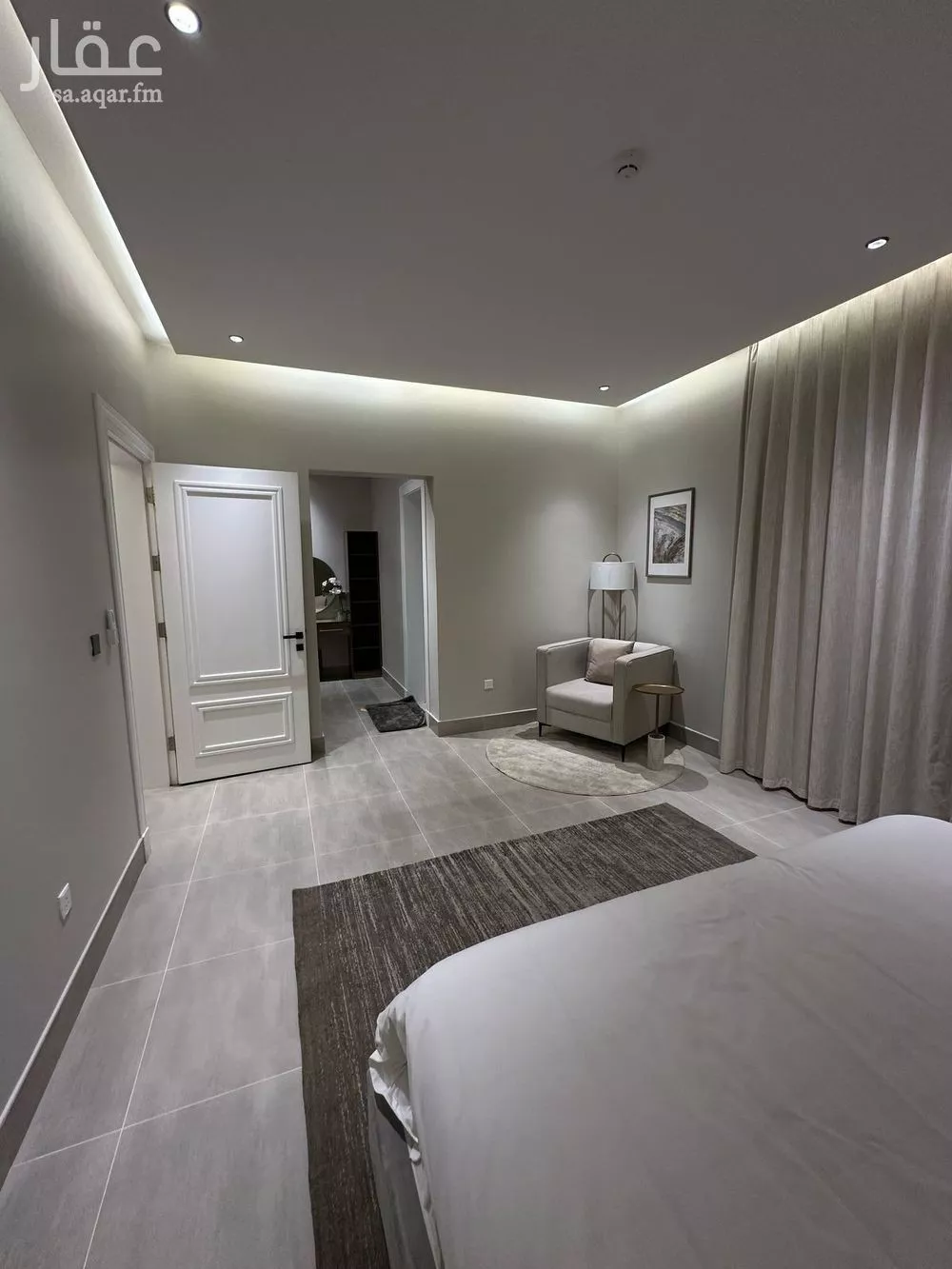 شقة 3 غرف في الملقا 5