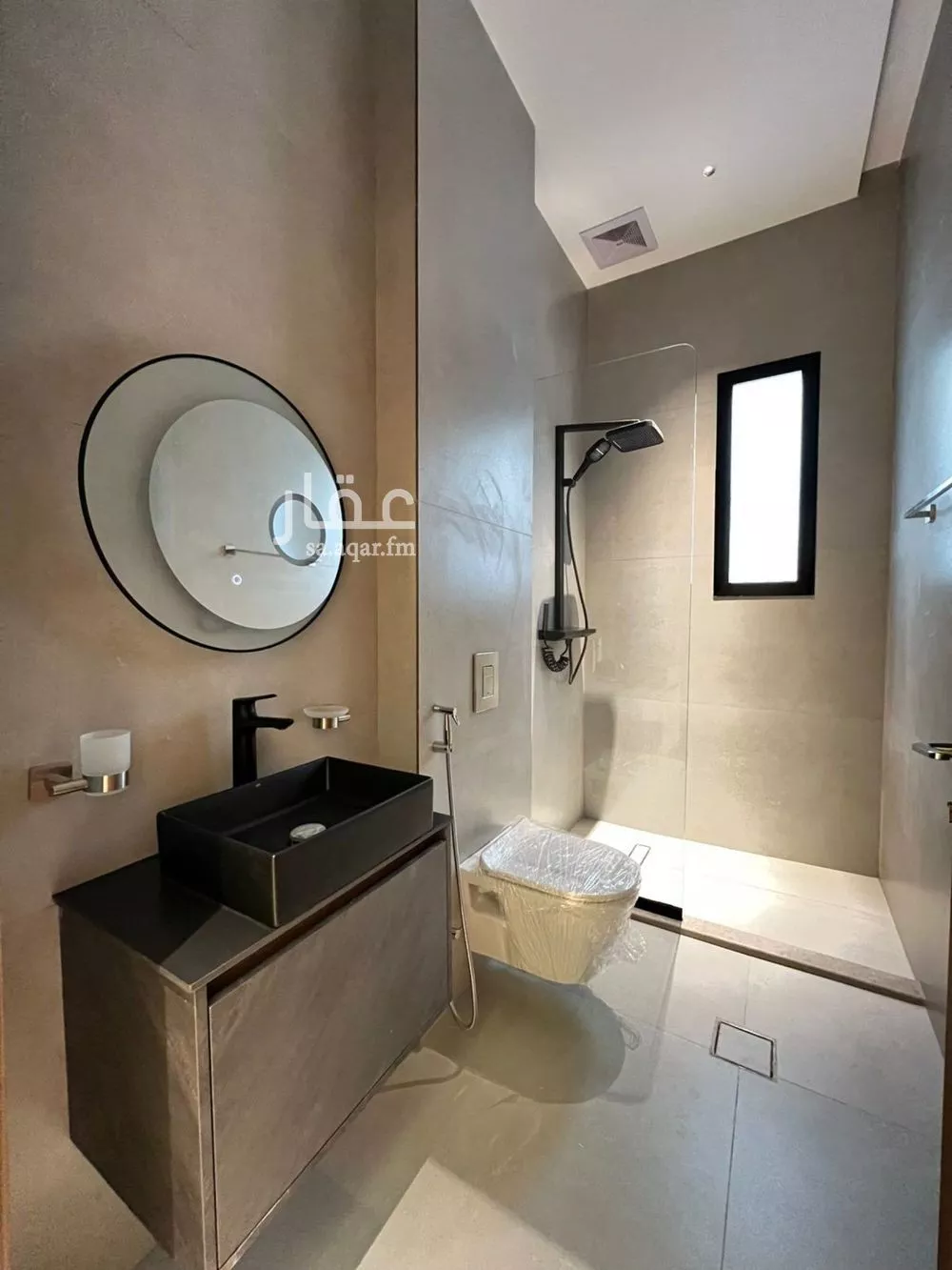 شقة 5 غرف في الصفا 12