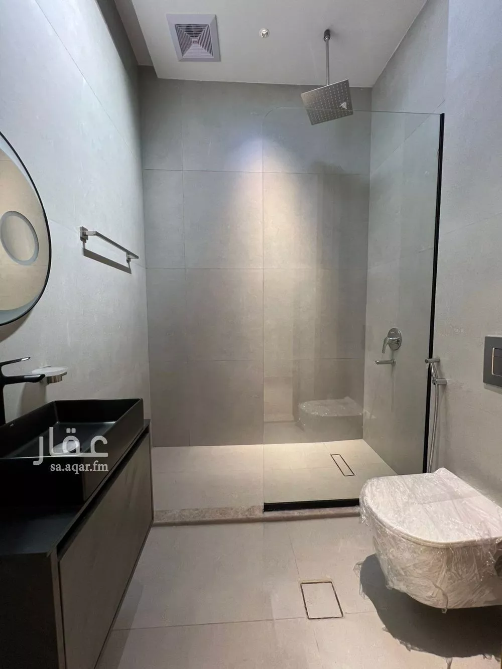 شقة 5 غرف في الصفا 15