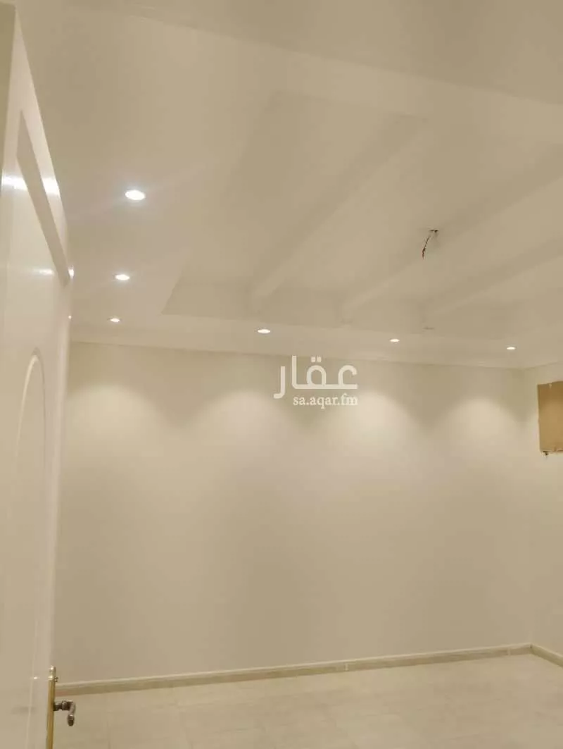 شقة 4 غرف في بطحاء قريش 3