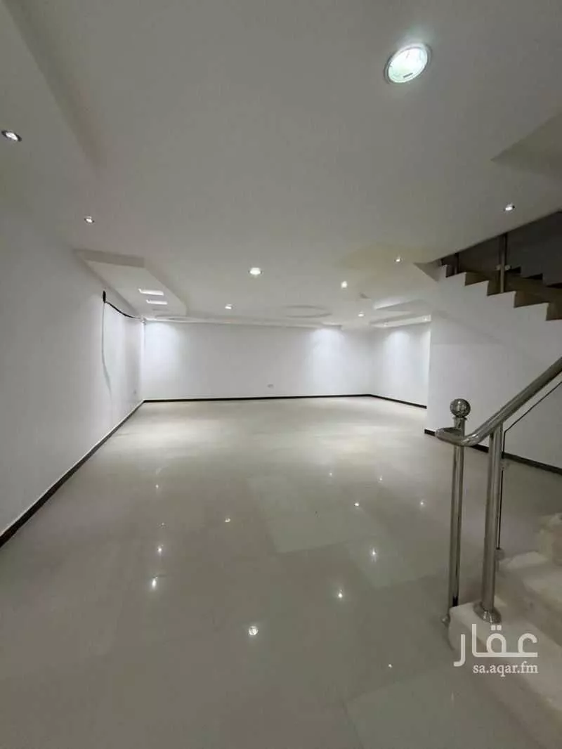 شقة 4 غرف في الروابي 1