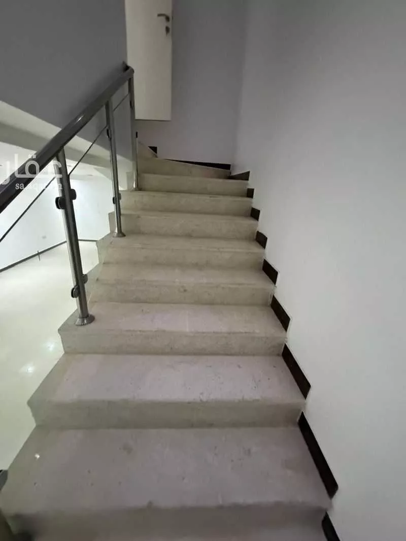 شقة 4 غرف في الروابي 5