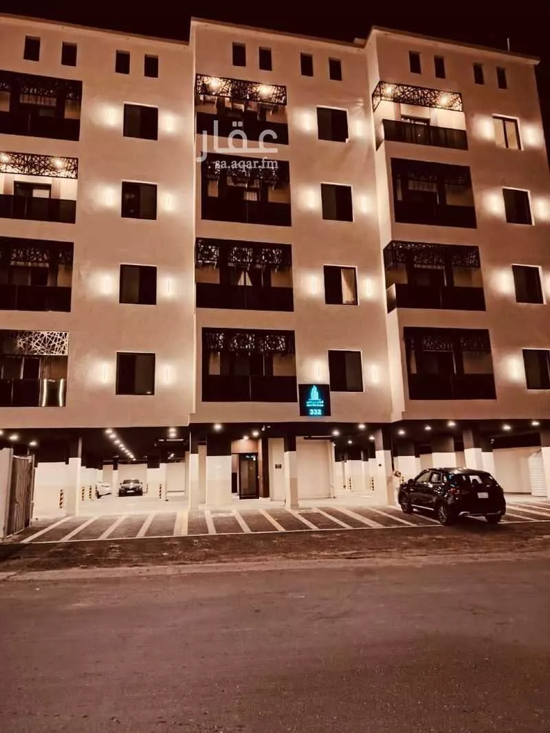 شقة 4 غرف في الحمرا 1