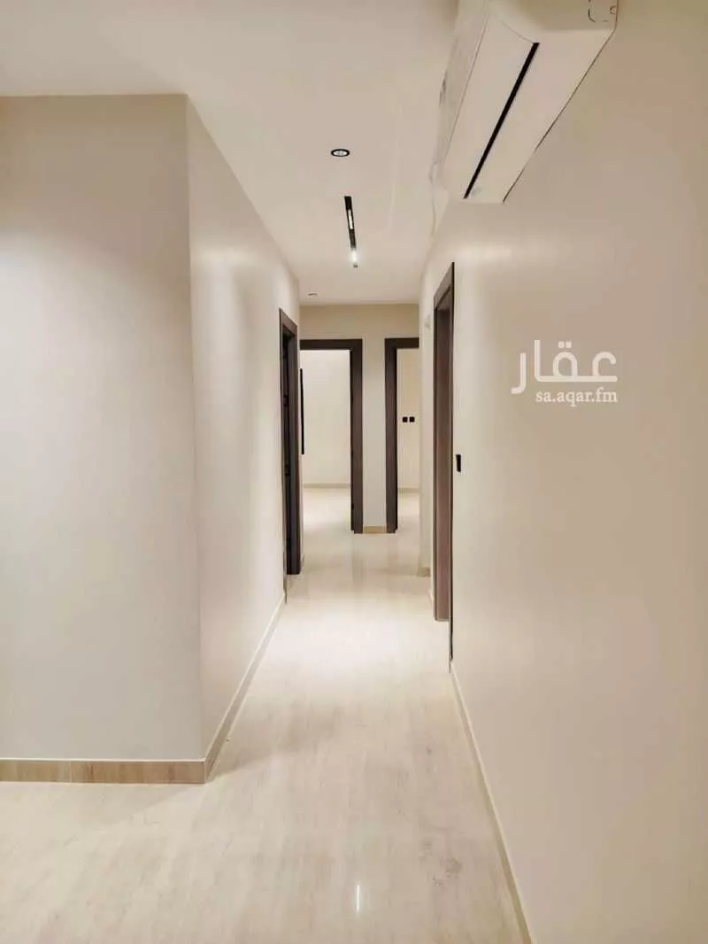 شقة 4 غرف في الحمرا 5