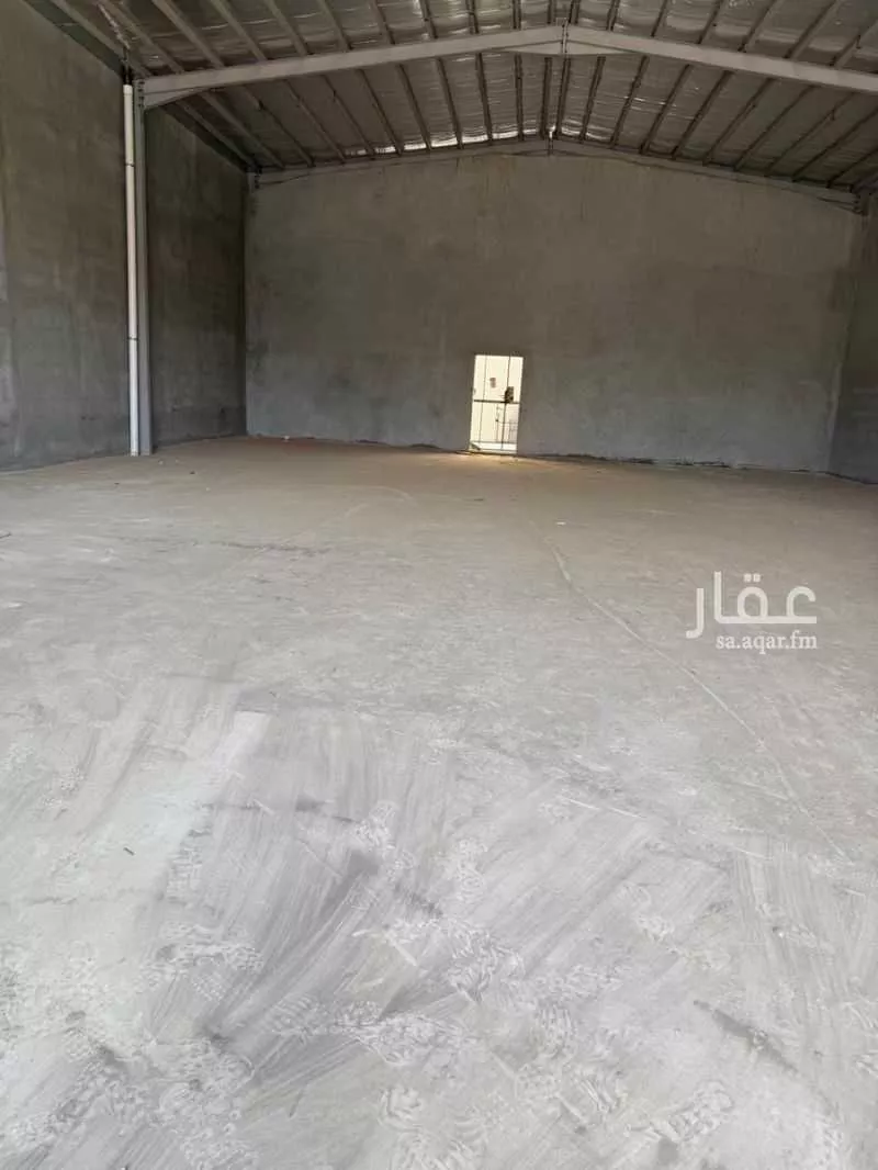 محل 785 م² في طيبة 1