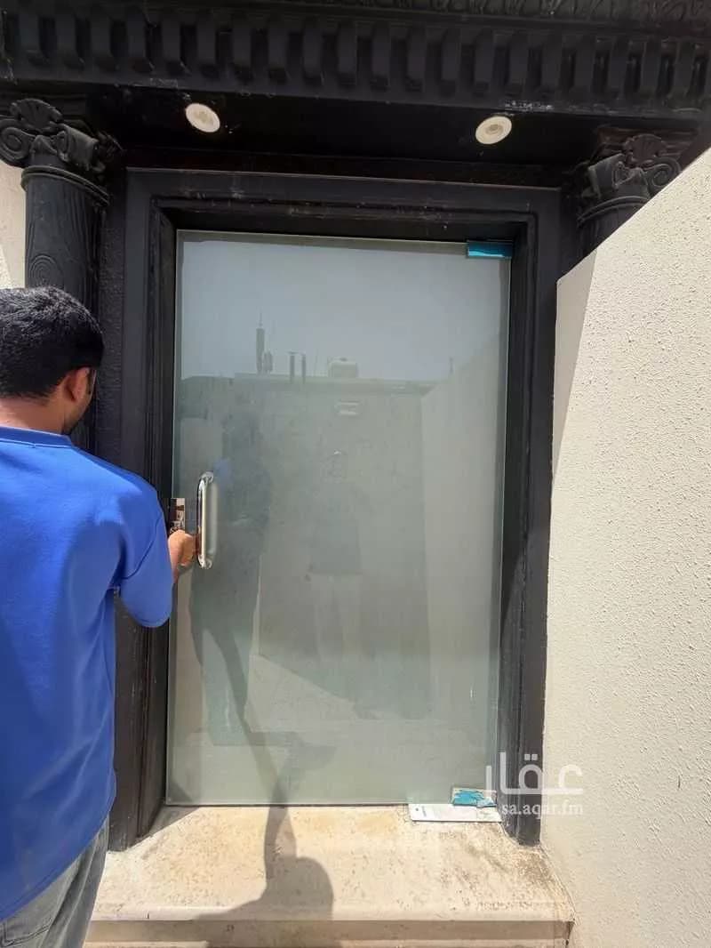 فيلا 4 غرف في البساتين 2