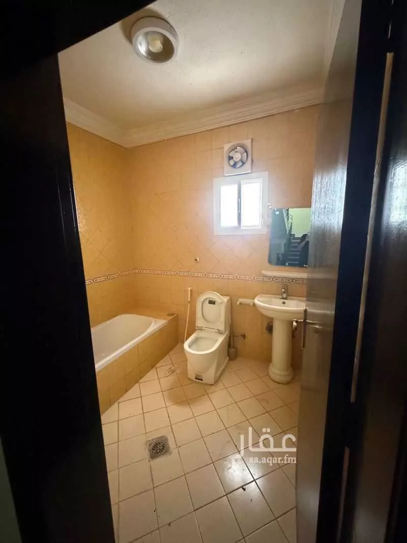 فيلا 4 غرف في البساتين 14