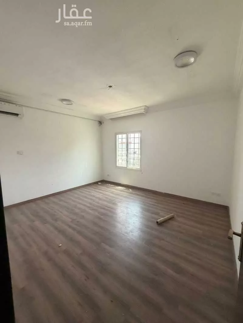 فيلا 4 غرف في البساتين 17