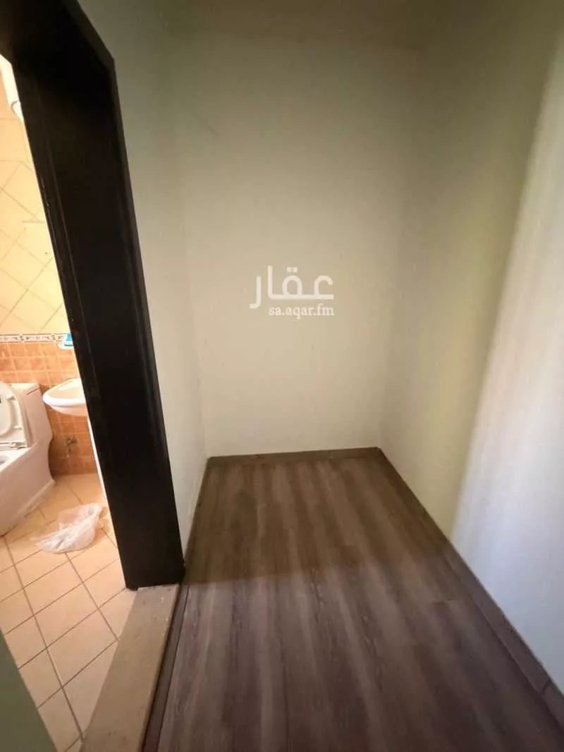 فيلا 4 غرف في البساتين 19