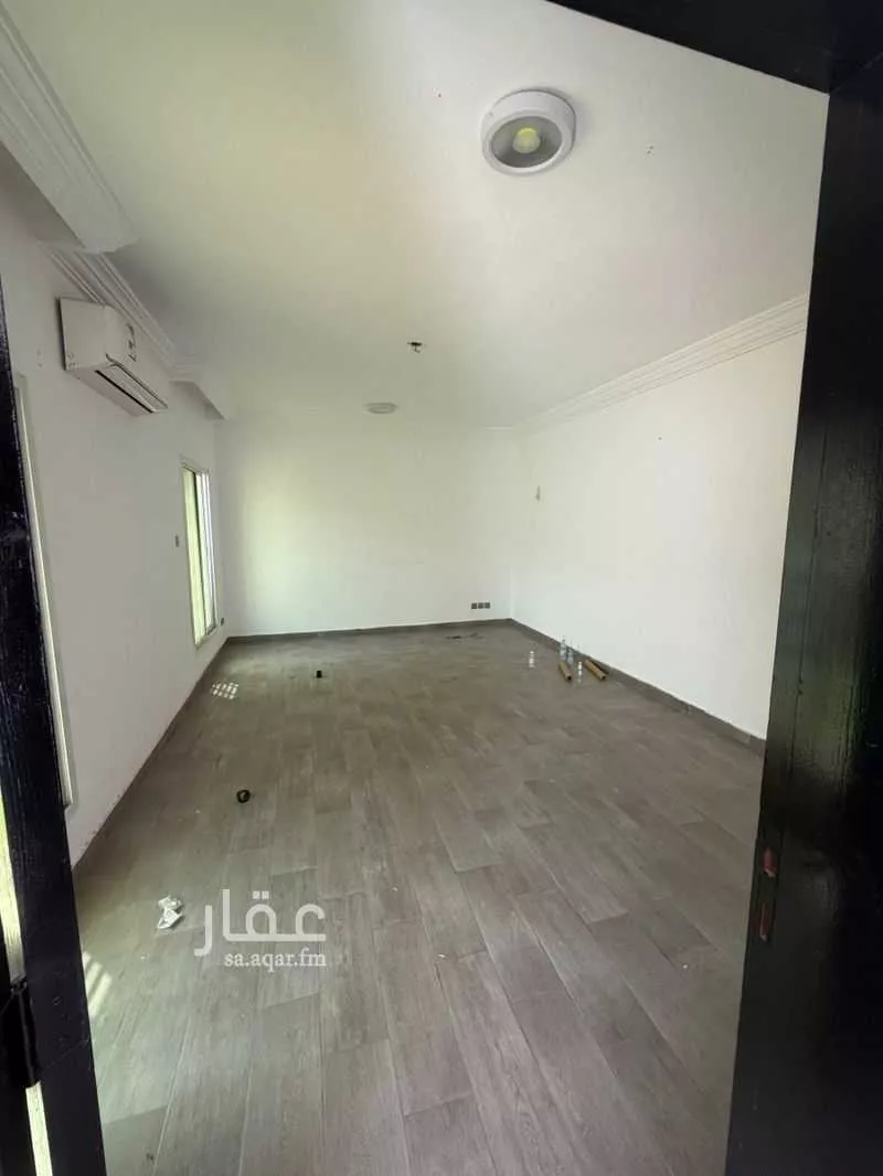 فيلا 4 غرف في البساتين 4