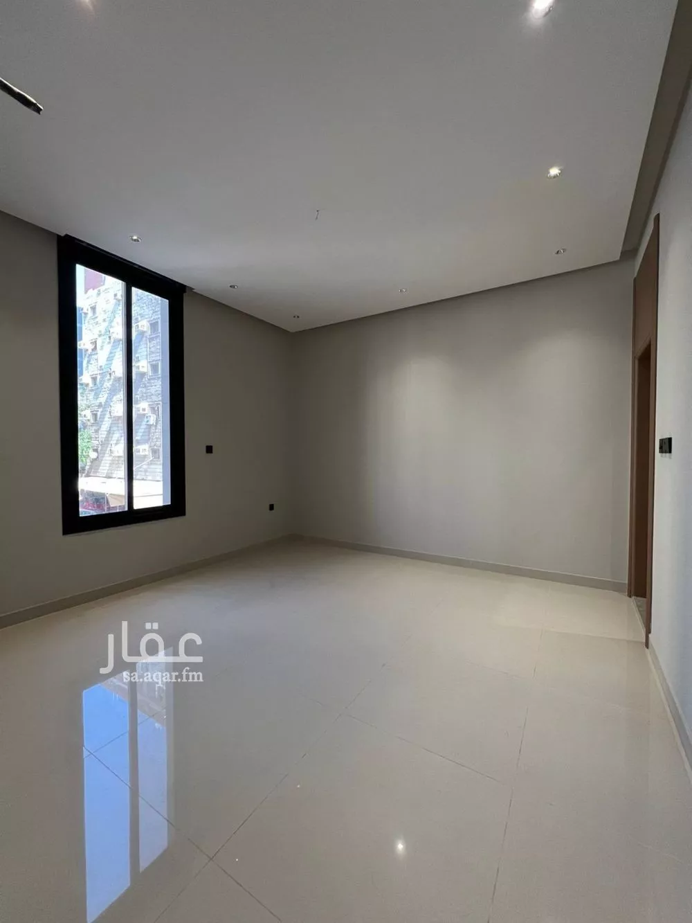 6 bedroom apartment in Al Nuzhah 12