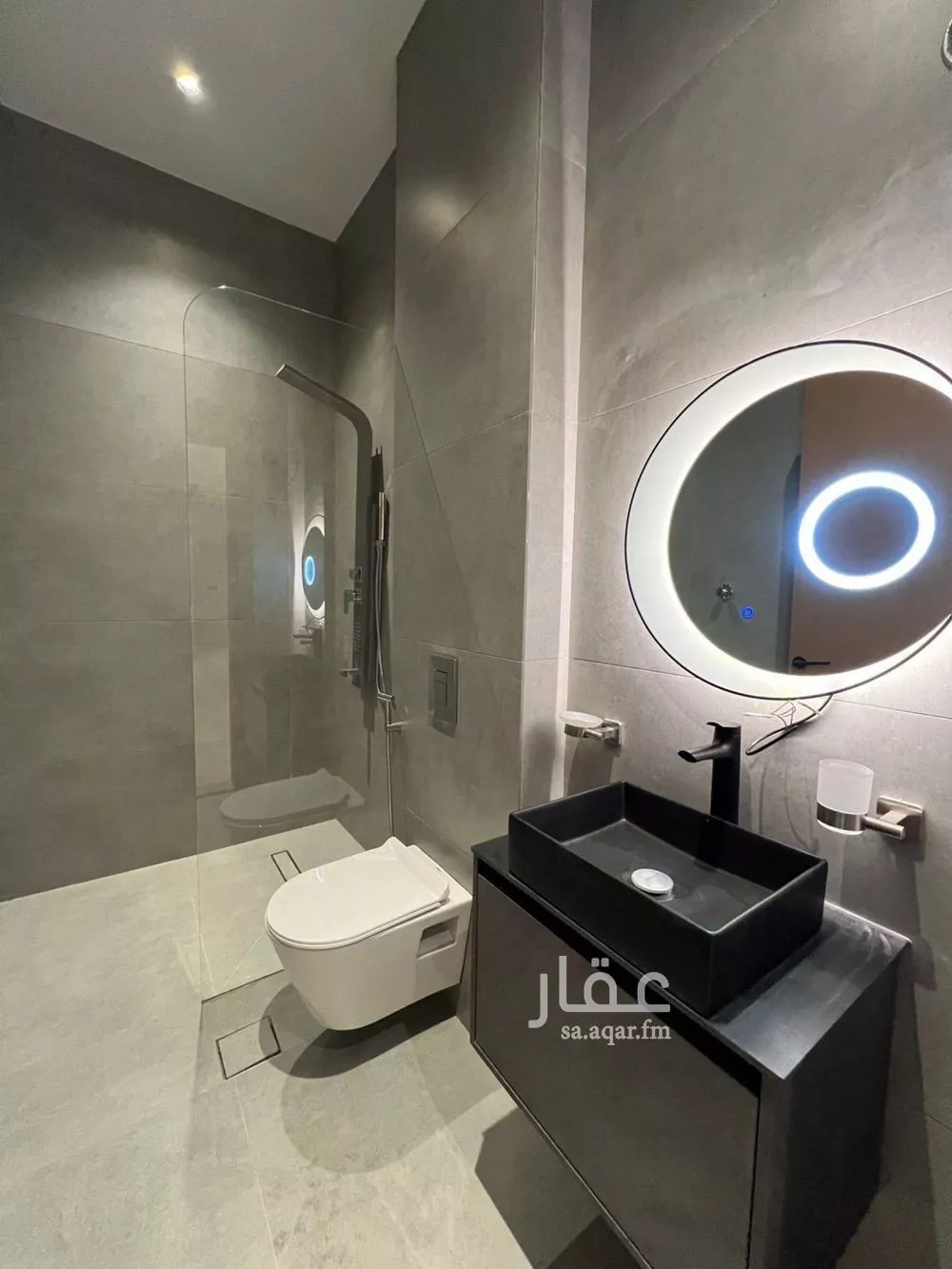 6 bedroom apartment in Al Nuzhah 5