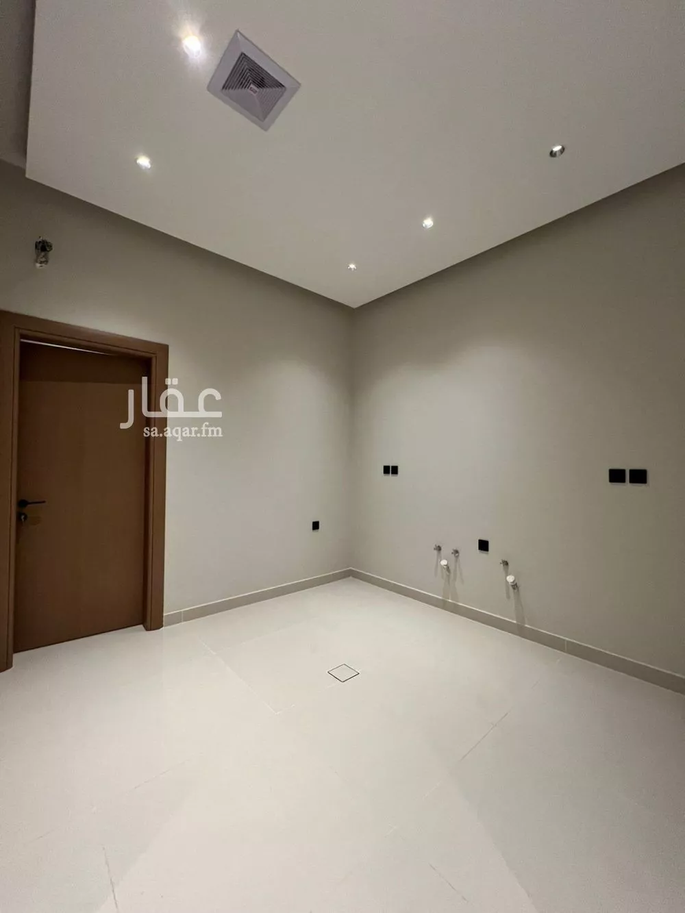 6 bedroom apartment in Al Nuzhah 8