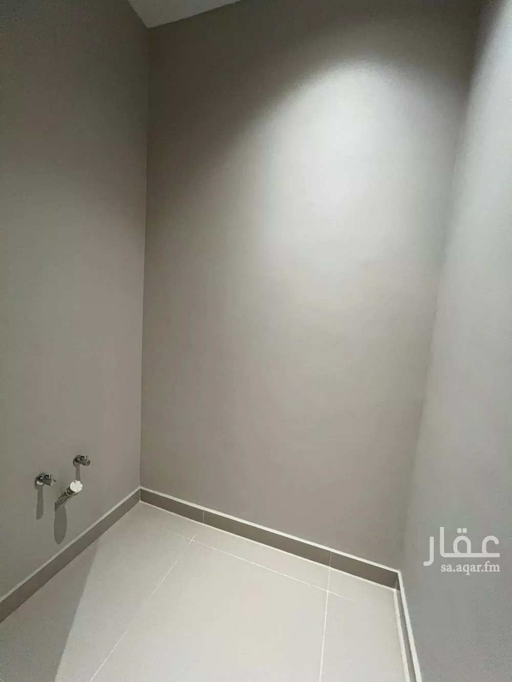 6 bedroom apartment in Al Nuzhah 10