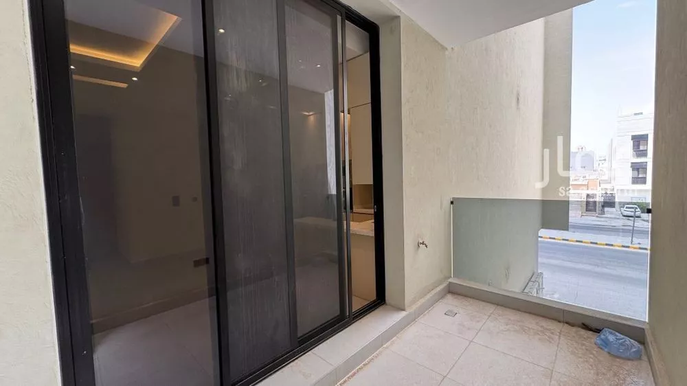 شقة 3 غرف في النرجس 10