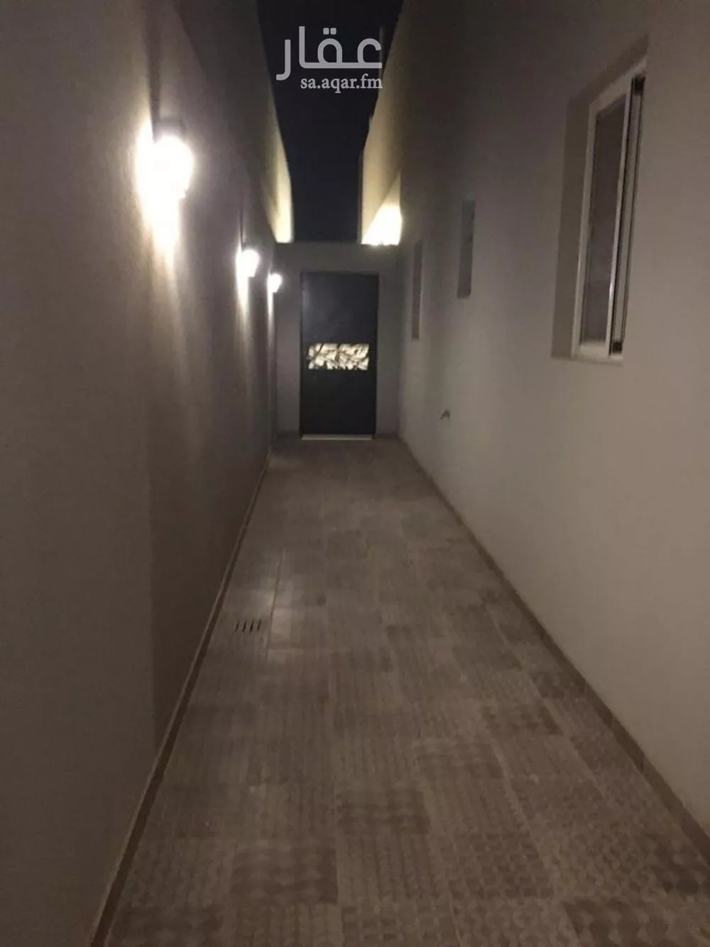 شقة 4 غرف في الملقا 6