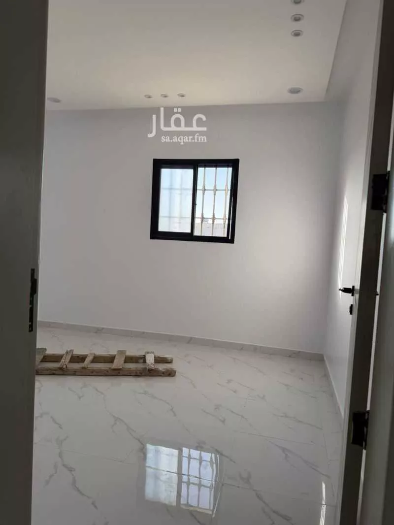 2 bedroom floor in Dahiat Namar 5