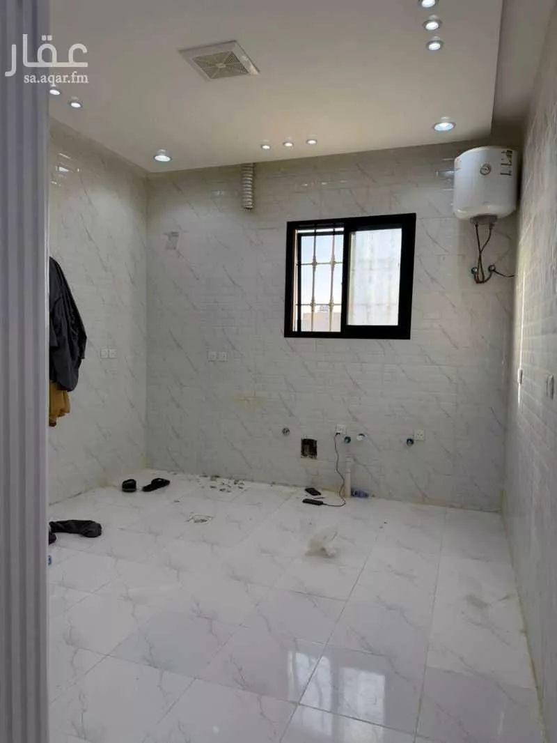 2 bedroom floor in Dahiat Namar 7