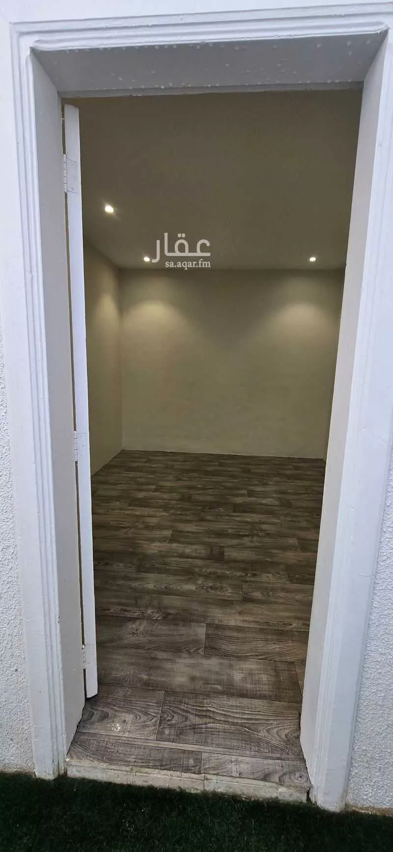 دور 1 غرف في العليا 8