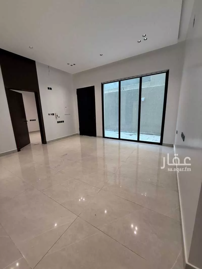 3 bedroom floor in Ash Sharq 1