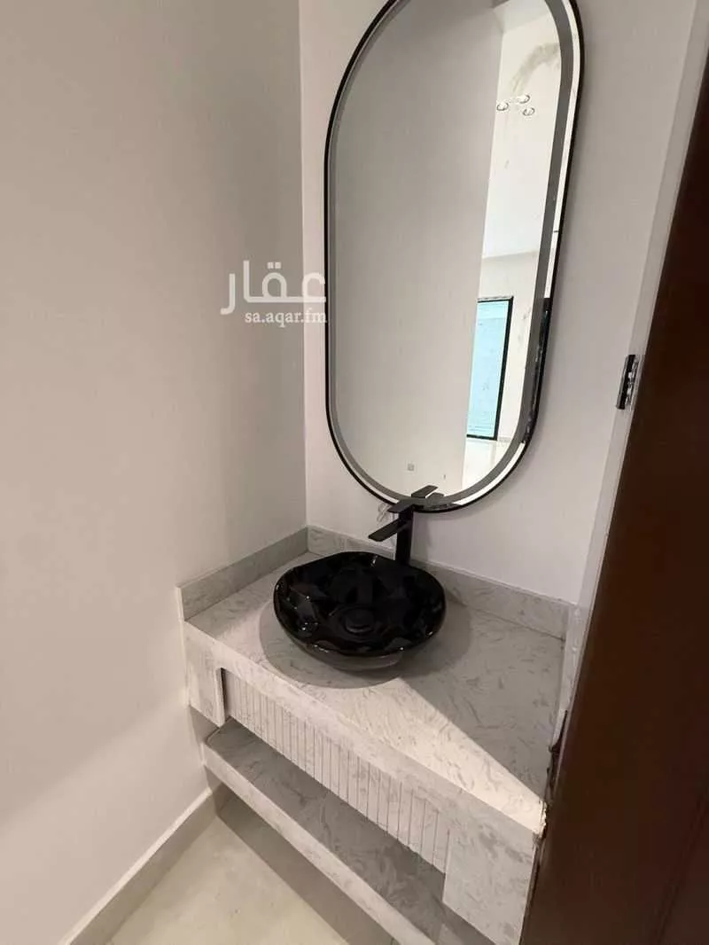 3 bedroom floor in Ash Sharq 7