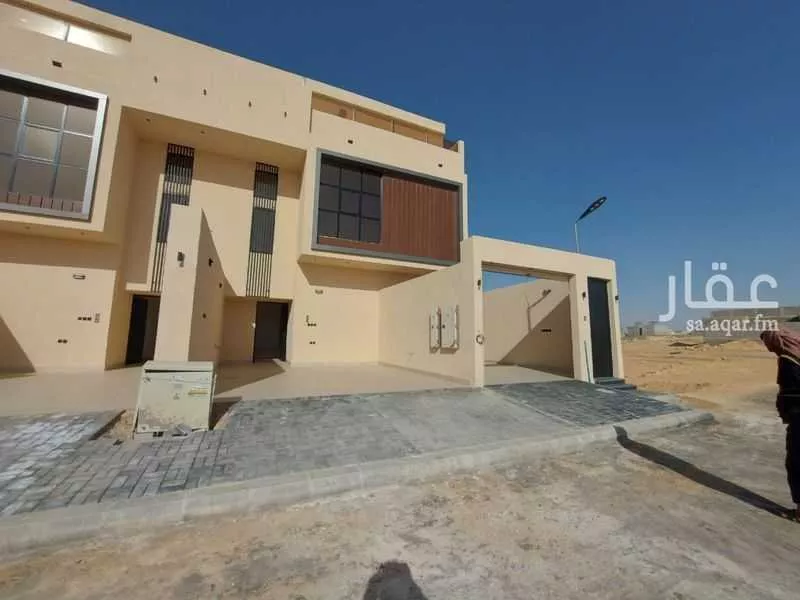 3 bedroom floor in Dahiat Namar 1