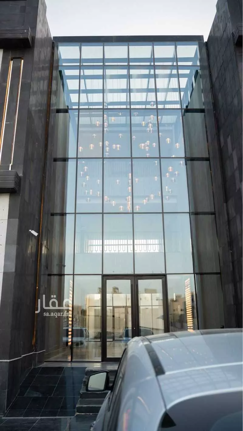 مكتب 4200 م² في النرجس 2