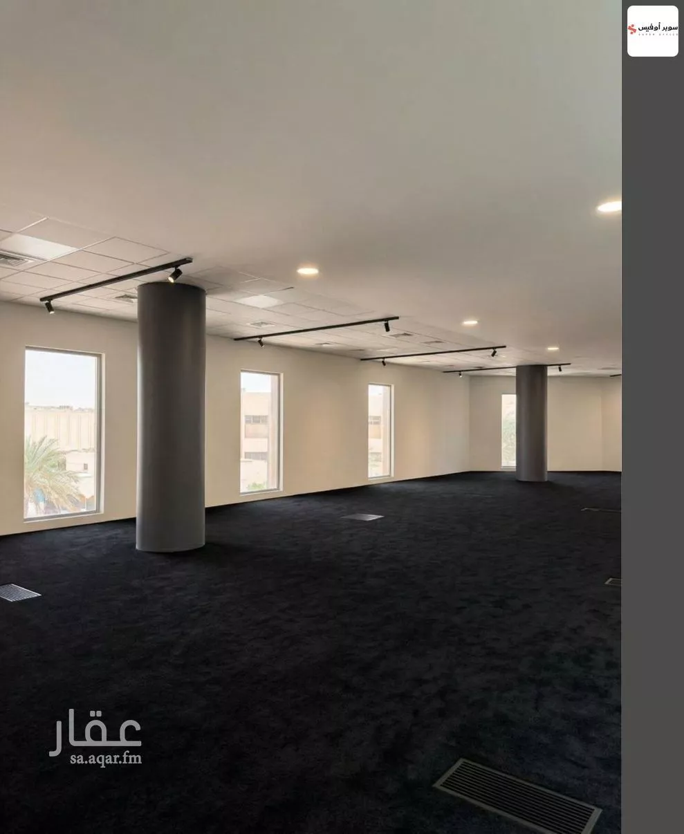 مكتب 10829 م² في الروضة 2