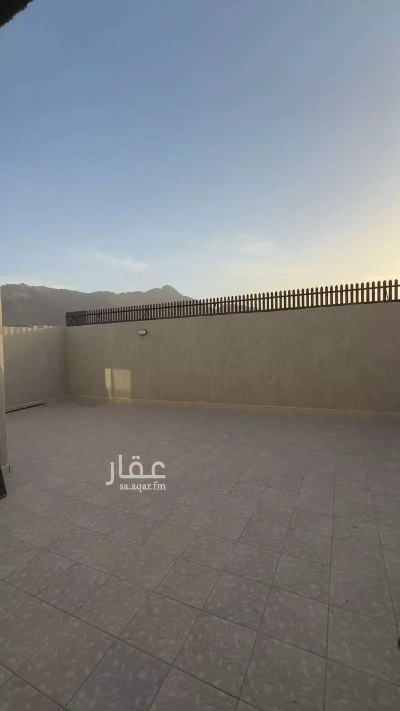 شقة 4 غرف في الراشدية 12