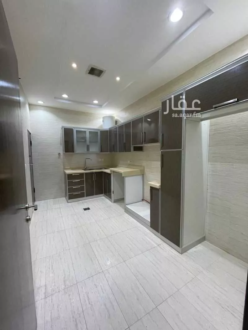 3 bedroom apartment in Al Narjis 9