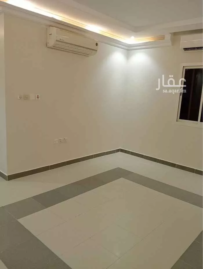 شقة 1 غرف في الملقا 5