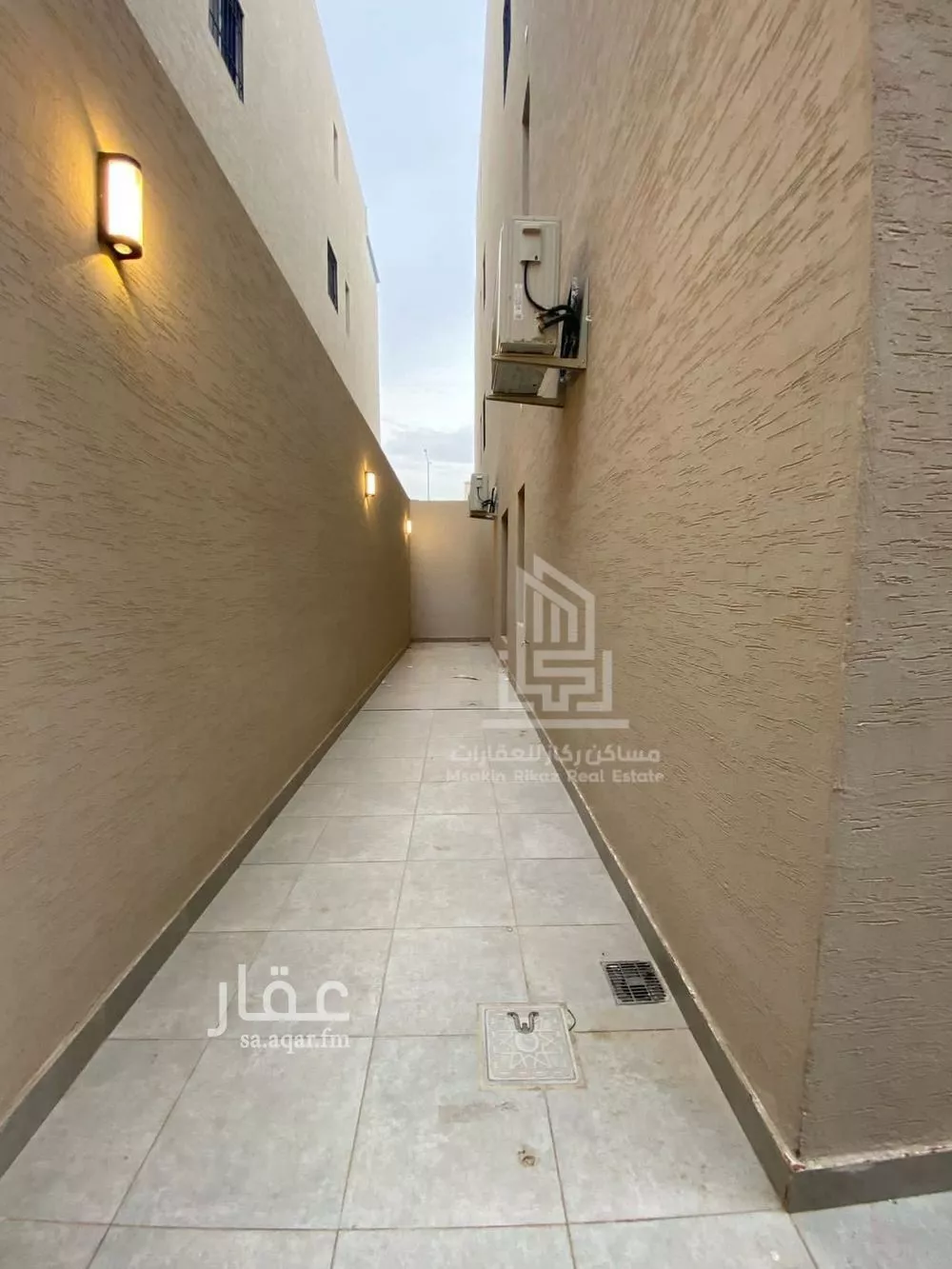 شقة 4 غرف في السعادة 13