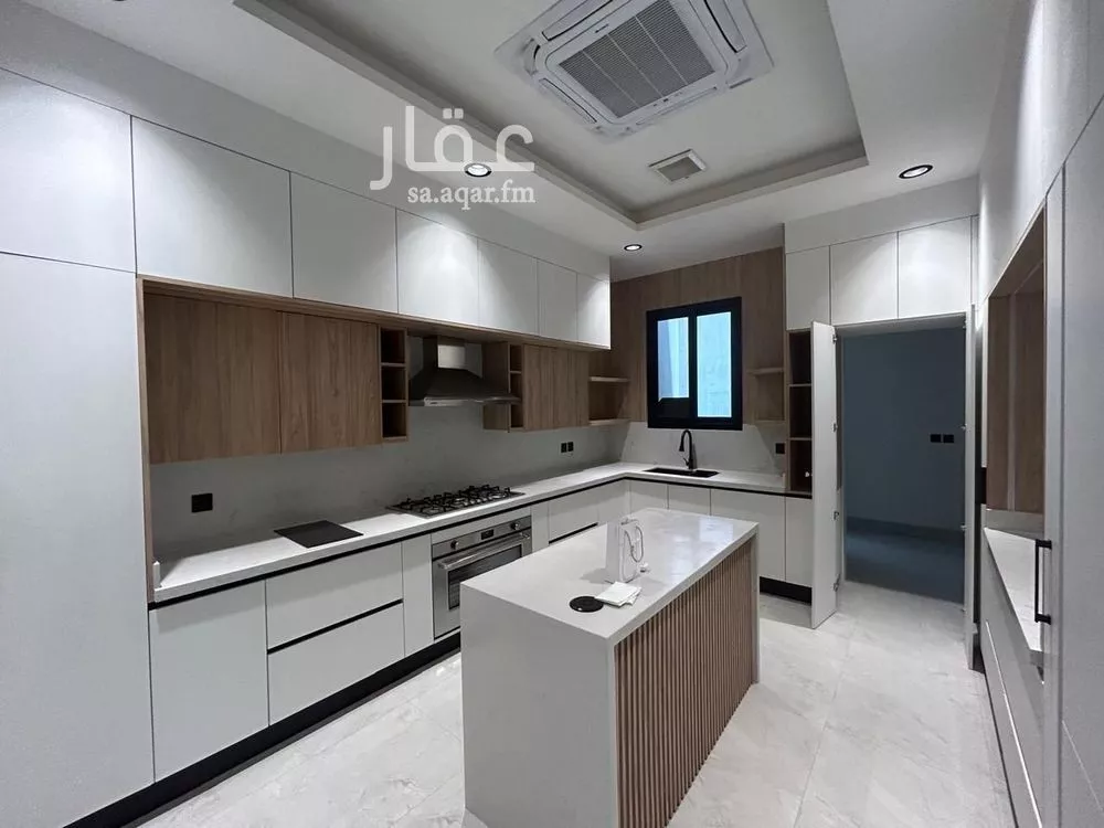 فيلا 5 غرف في النرجس 5