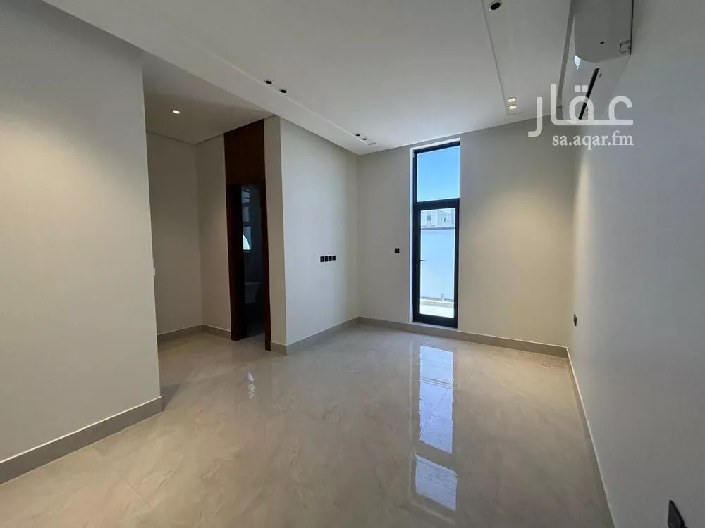 فيلا 5 غرف في النرجس 9