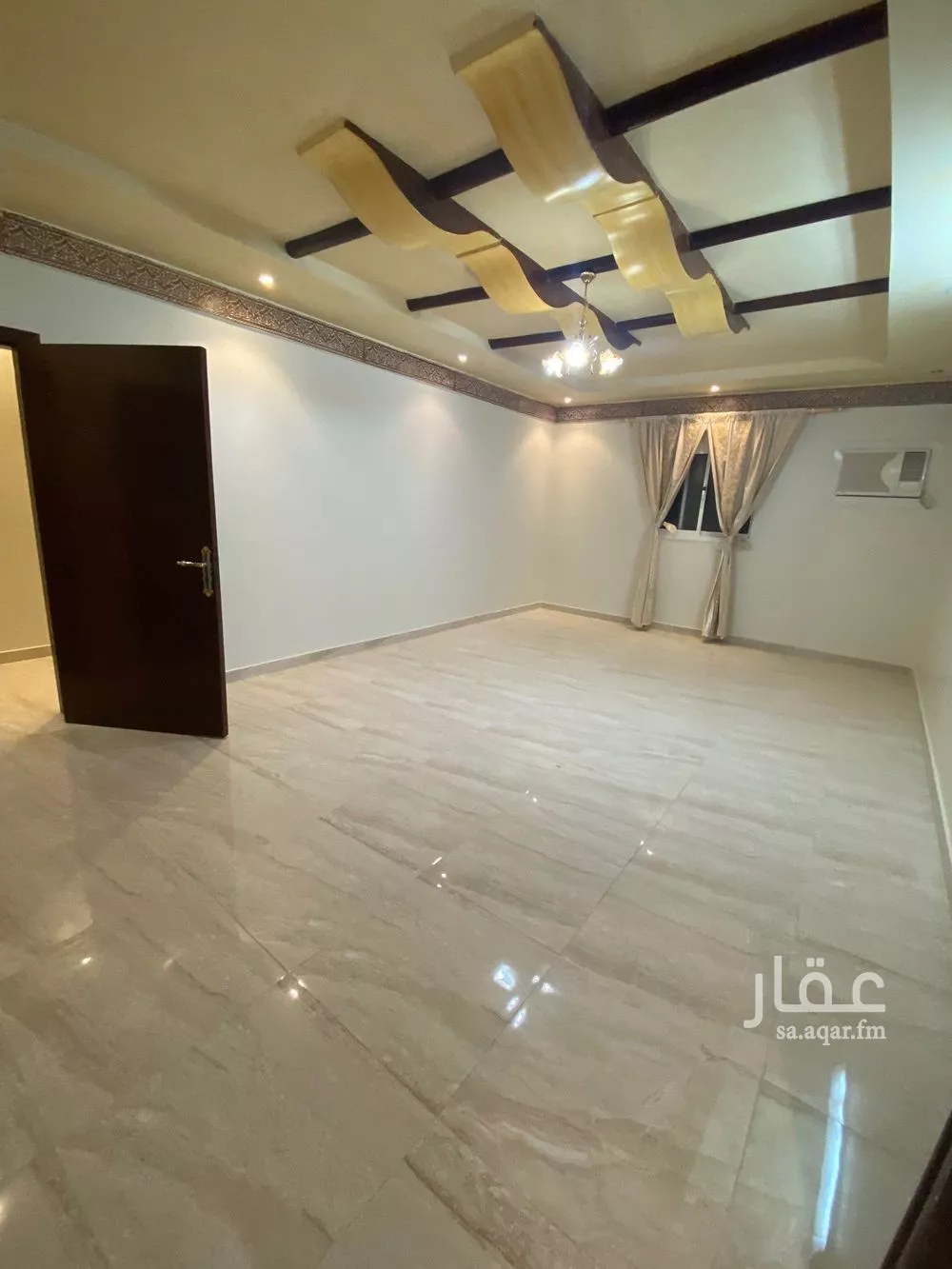 3 bedroom floor in Al Munsiyah 4