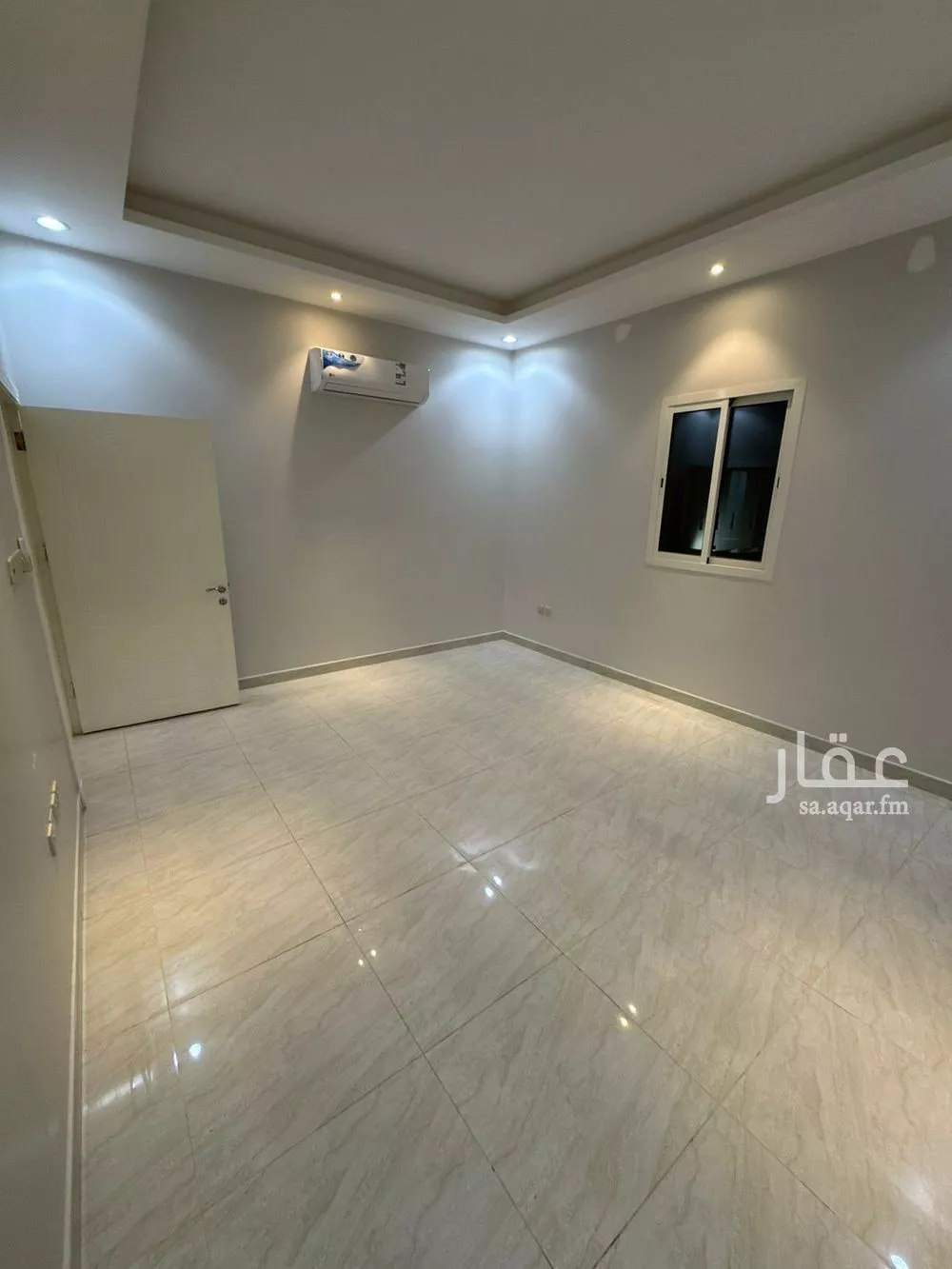 شقة 3 غرف في العارض 4