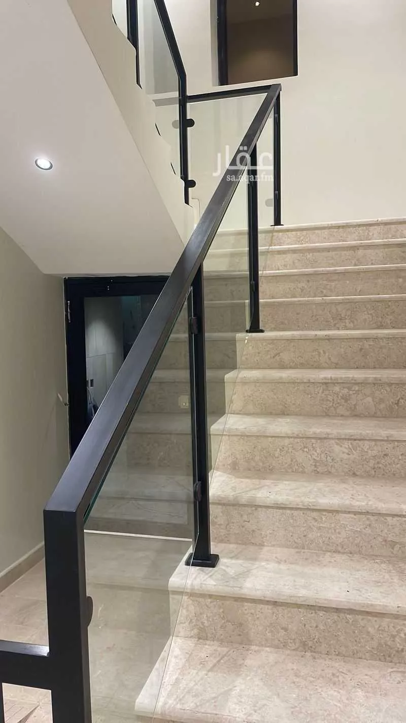 4 bedroom floor in Qurtubah 16