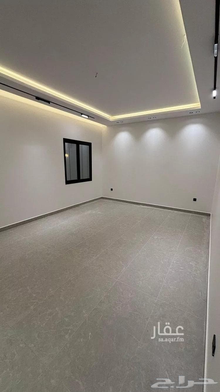 6 bedroom villa in Al Difa 1