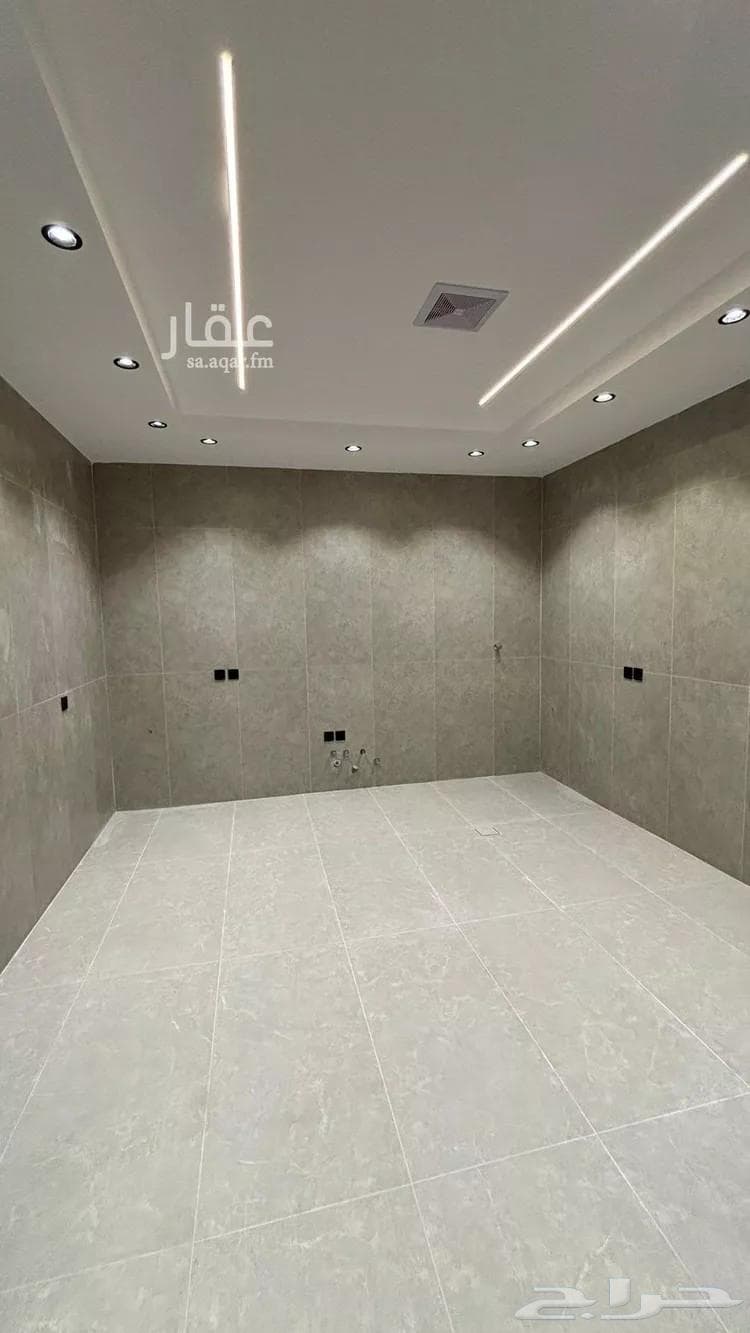 6 bedroom villa in Al Difa 6