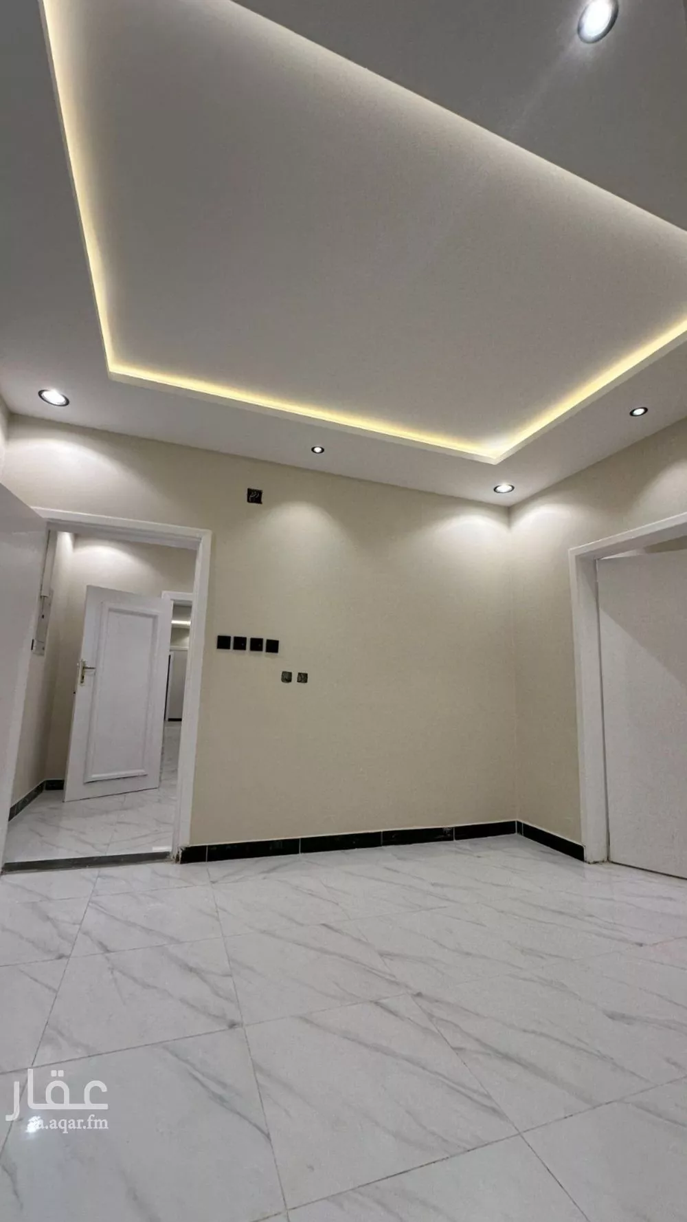 شقة 1 غرف في الخليج 4