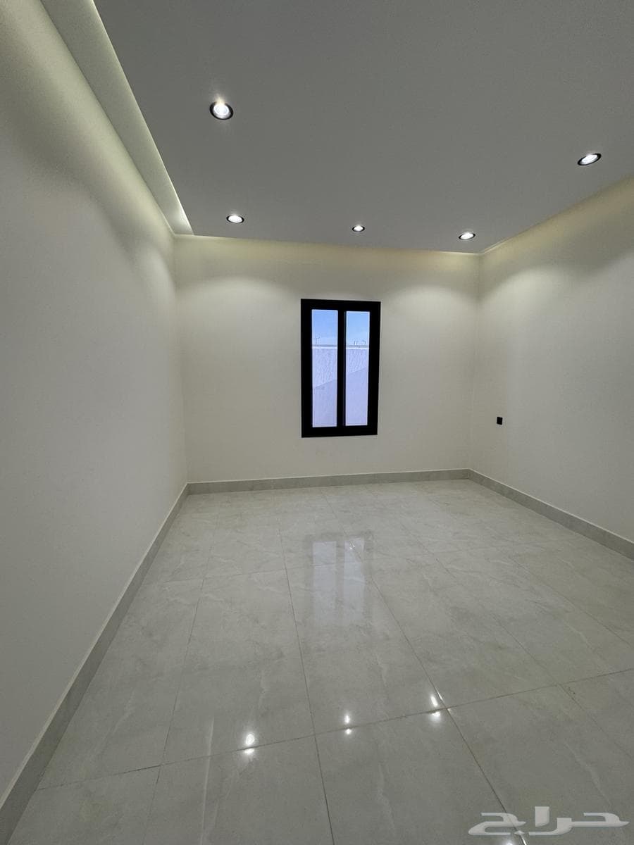 6 bedroom apartment in Al Janadriyah 12