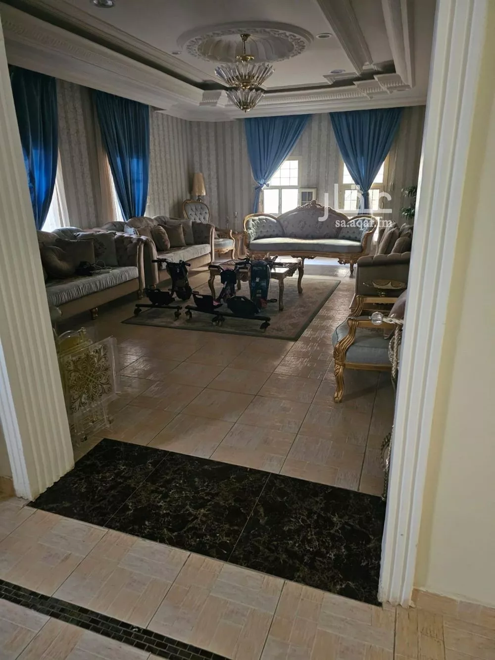 5 bedroom villa in Al Khaleej 12