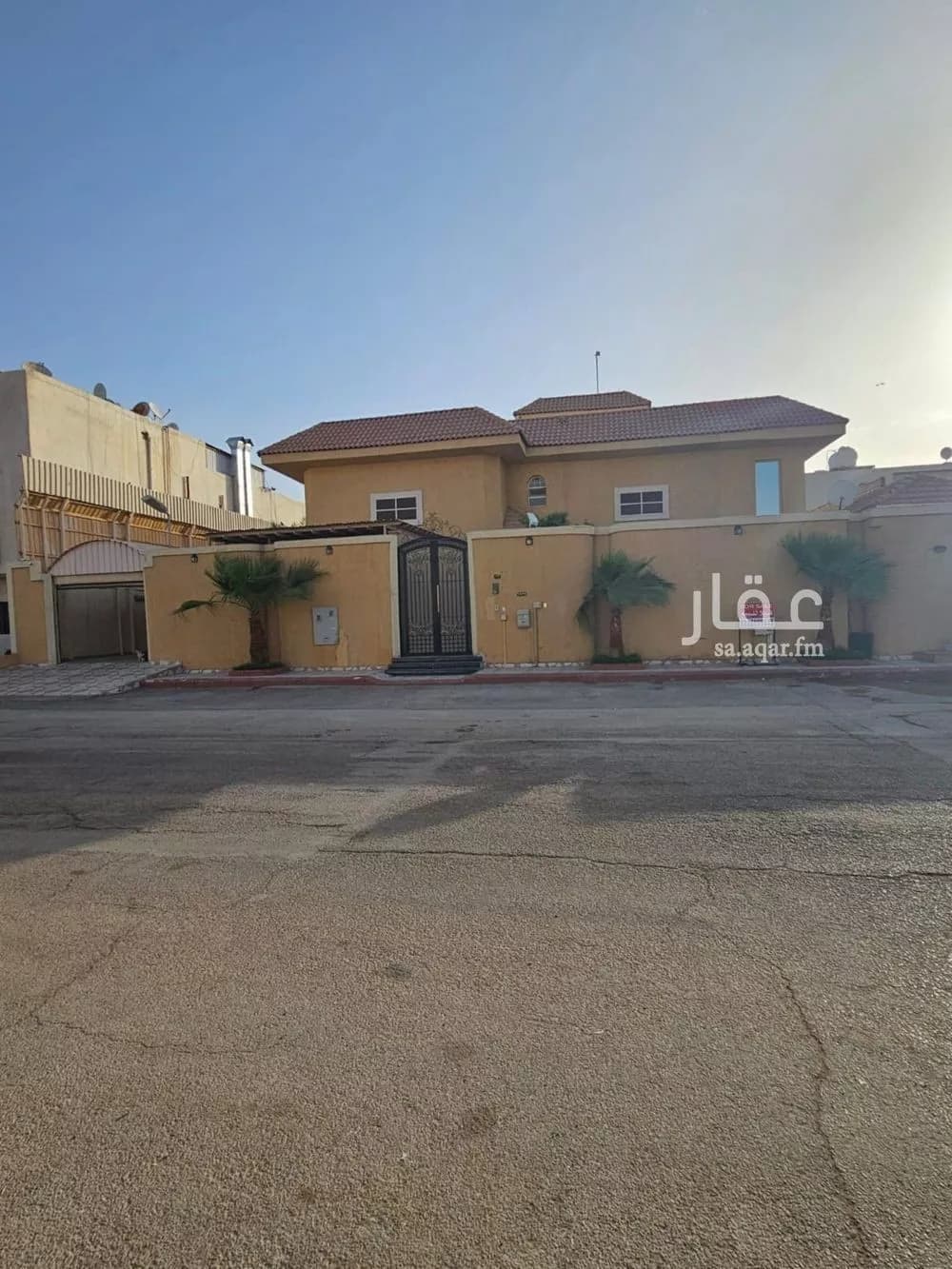 5 bedroom villa in Al Khaleej 8