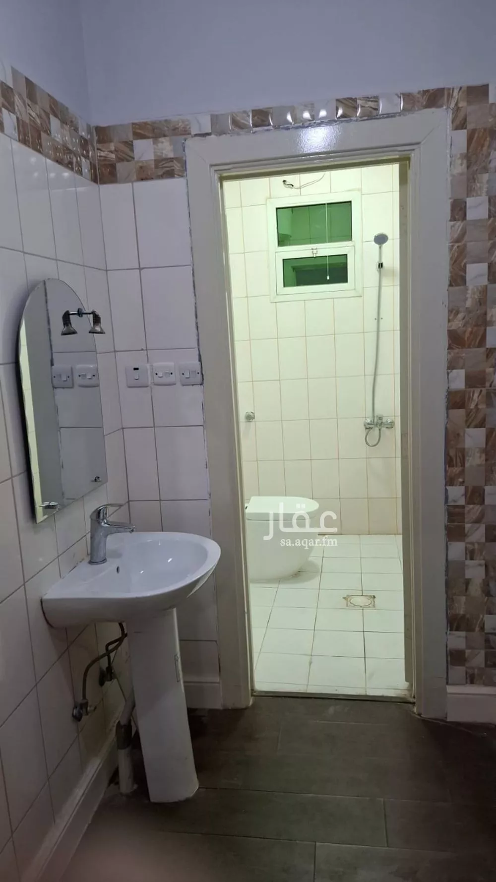 3 bedroom floor in Al Malqa 5