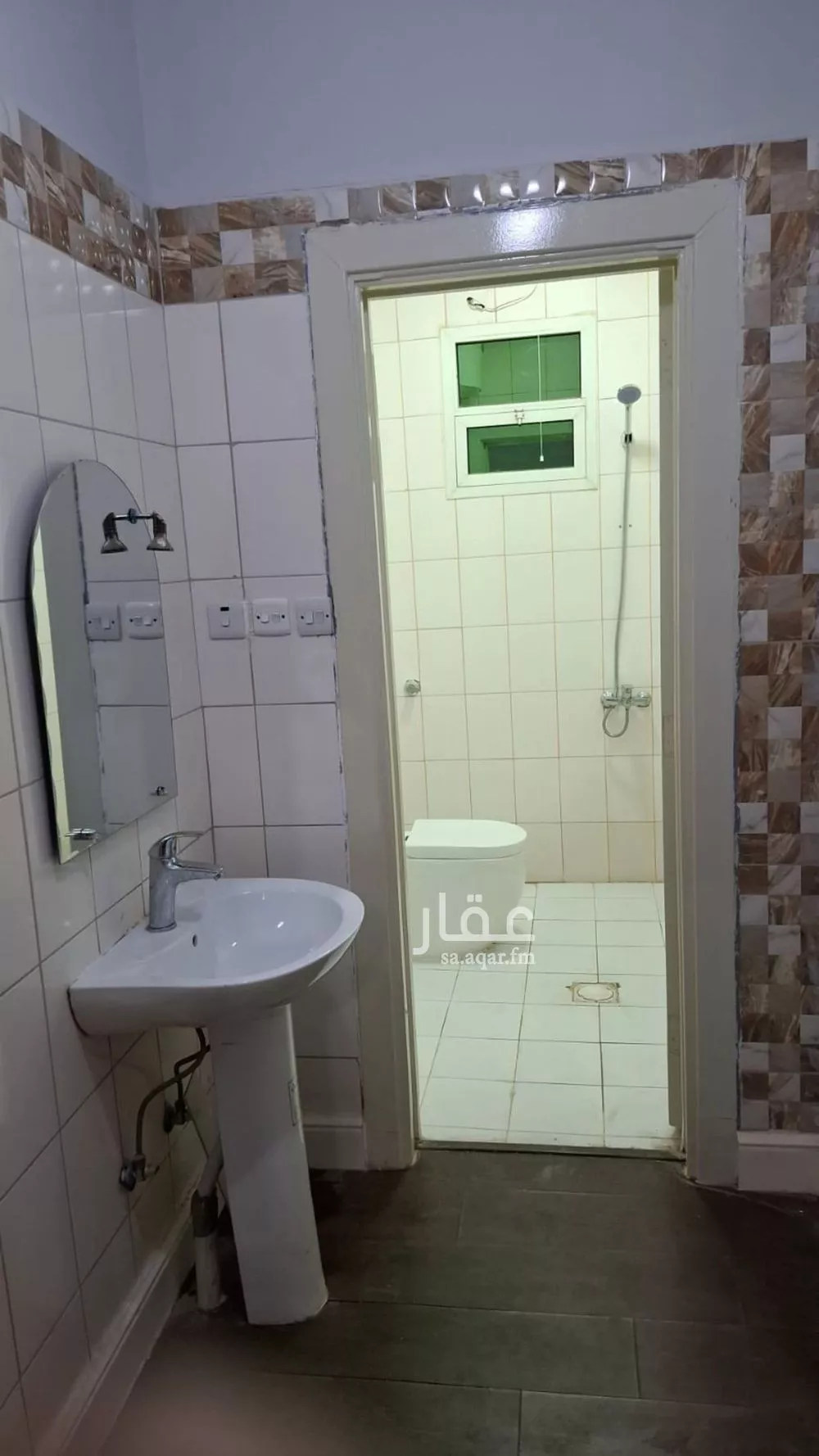 3 bedroom floor in Al Malqa 6